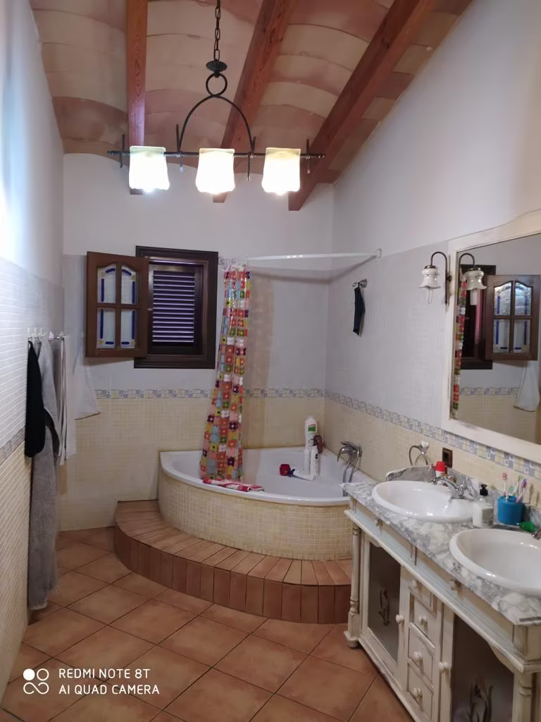 Casa adosada en venta en Carrer de la Lluna