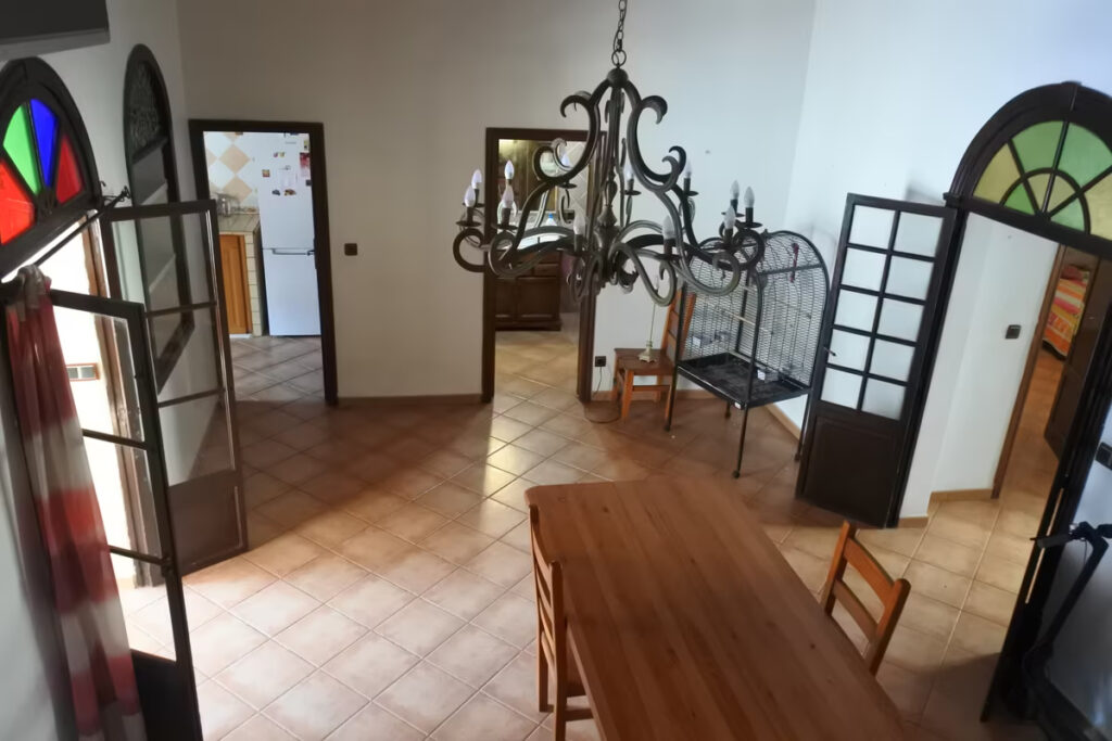 Casa adosada en venta en Carrer de la Lluna