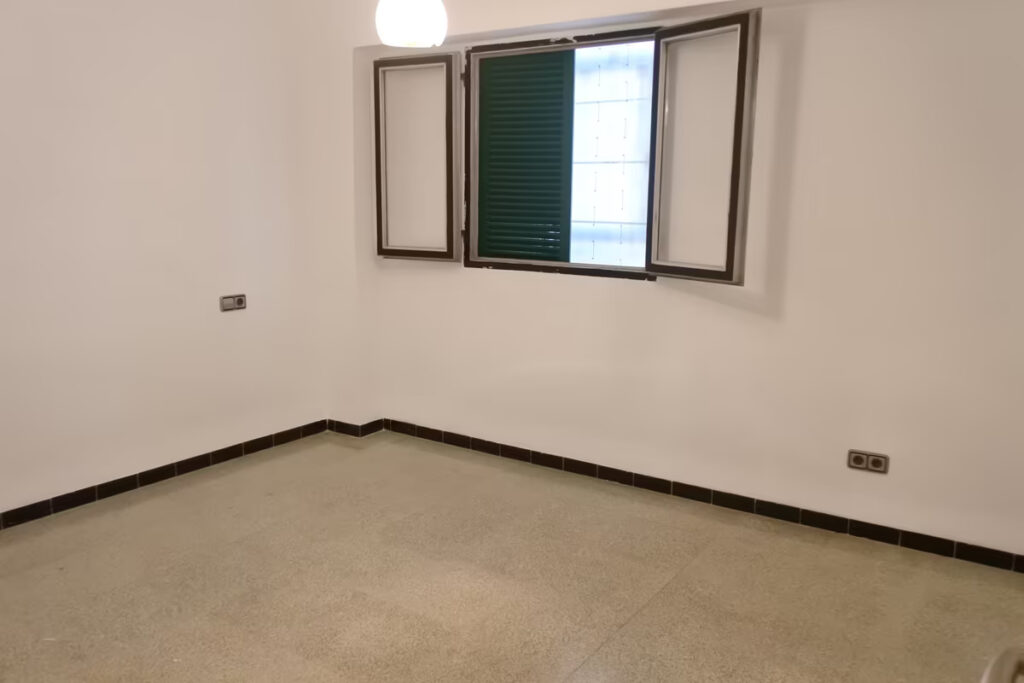 PISO EN VENTA EN CARRER DE MIQUEL ÁNGEL RIERA