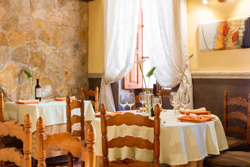 Restaurante emblemático en Sencelles ¡Oportunidad!!