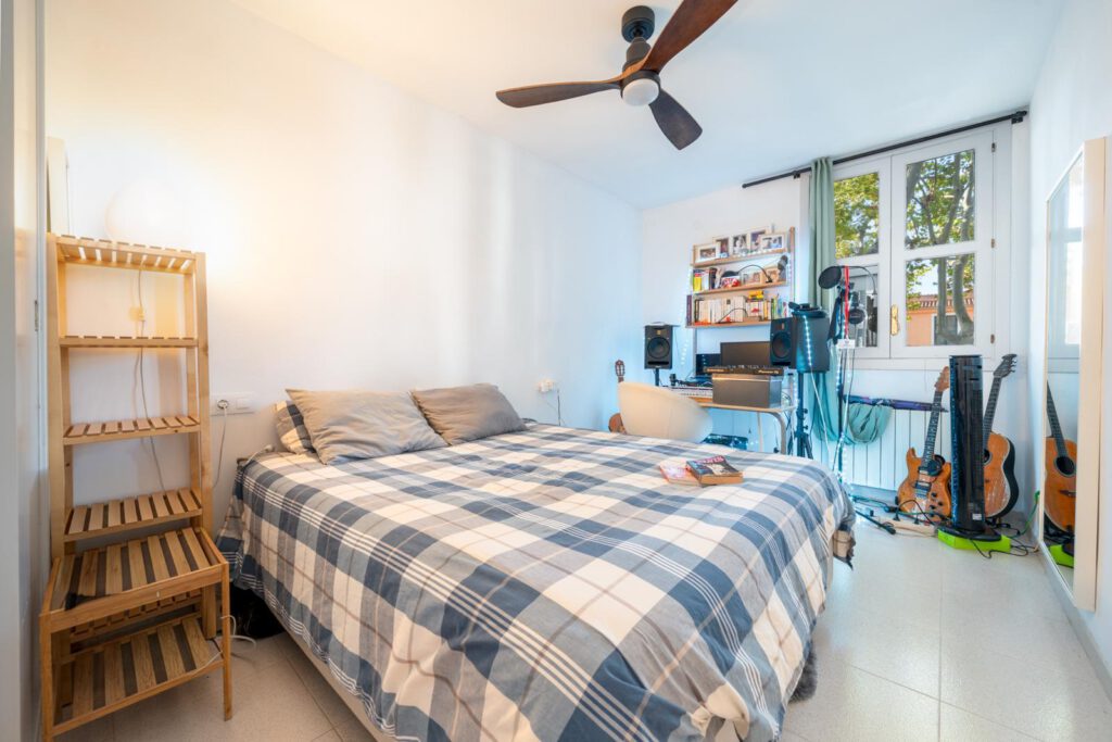 Impresionante adosado en La Vileta, 4 dormitorios con piscina