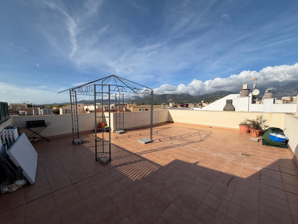 Atico en Inca con terraza y dos plazas de parking