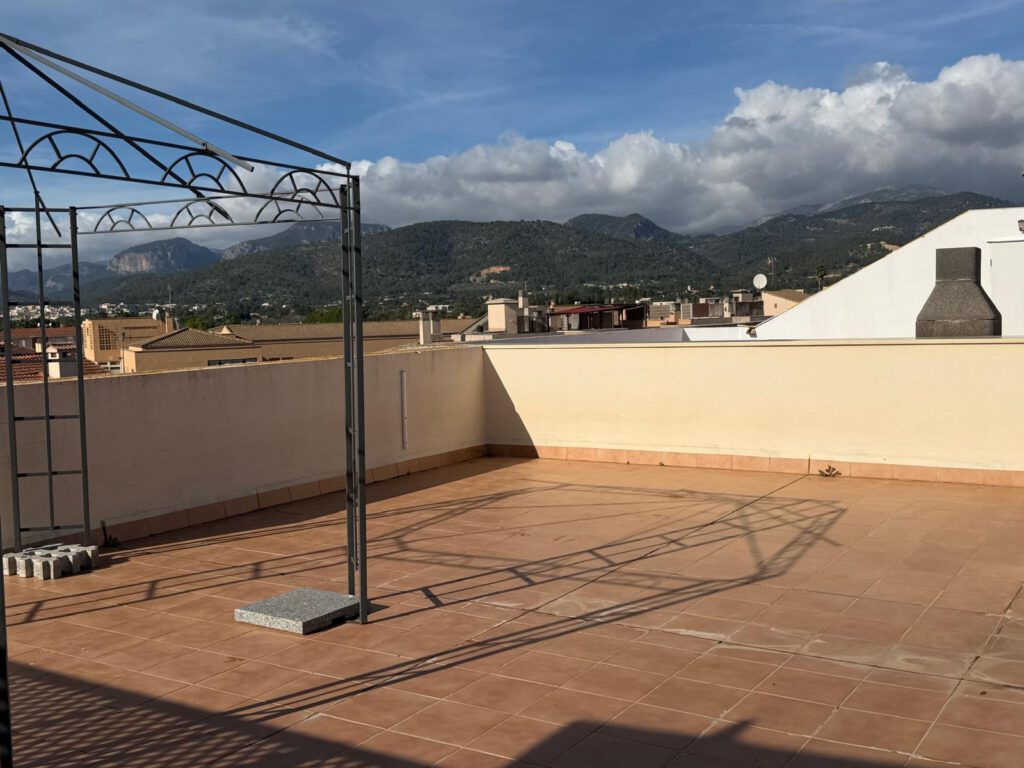 Atico en Inca con terraza y dos plazas de parking